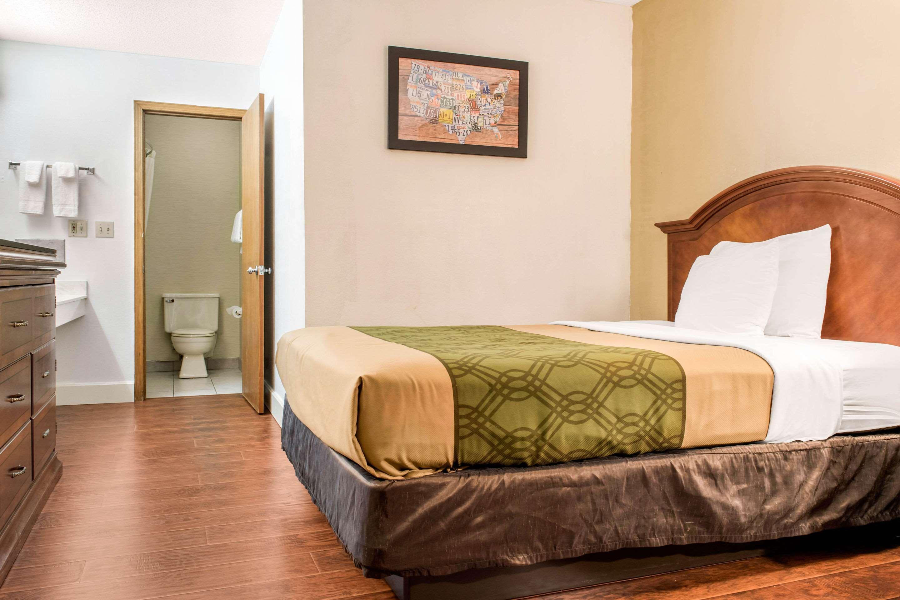Econo Lodge Holland Екстер'єр фото